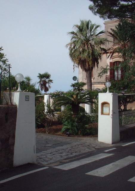 Anacapri, Hotel Bellavista entrance