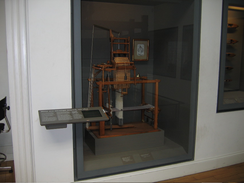 Jacquard loom (1810)